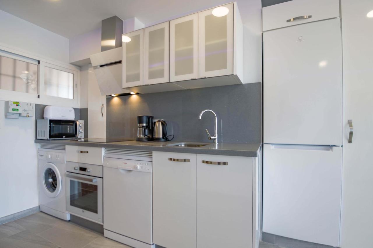 Fantanstico Apartamento Sobre El Mar Benalmádena Exterior foto