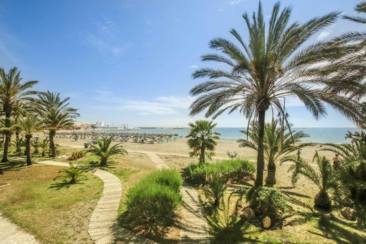 Fantanstico Apartamento Sobre El Mar Benalmádena Exterior foto